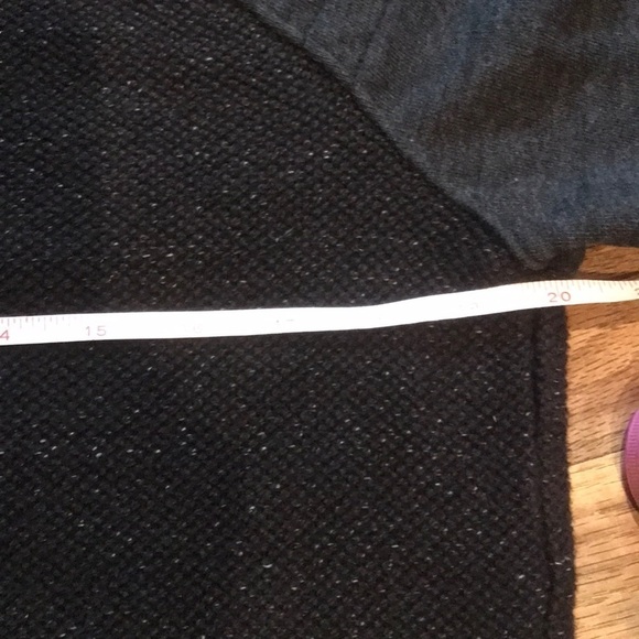 American Eagle EUC Moto Crew Sweatshirt - Picture 8 of 8